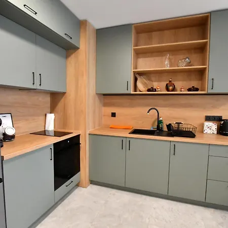 דירה Contemporary Homes With Balcony סופיה