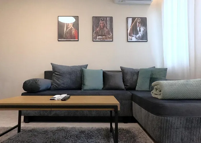 Contemporary Homes With Balcony Apartamento