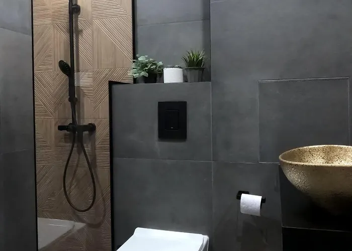 Contemporary Homes With Balcony Apartamento Sofía