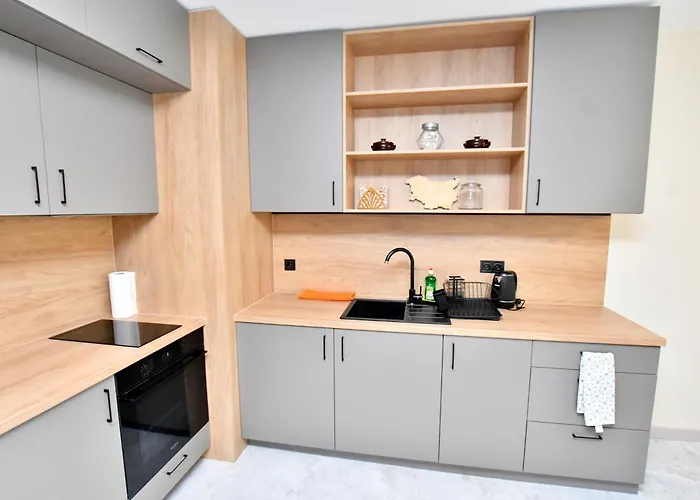 Contemporary Homes With Balcony * Sofía